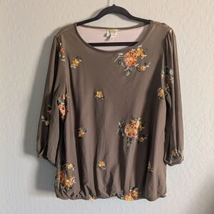 fig and flower Olive Embroidered Floral Scoop-Neck Tunic